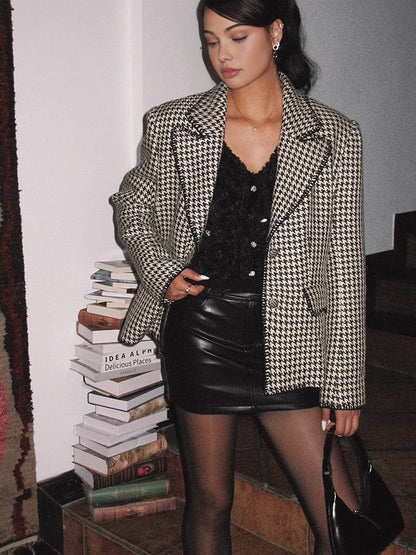 Retro Yaka Düğmeli Blazer